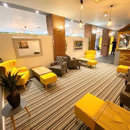 Cabin Zest Sandown Exteriör bild