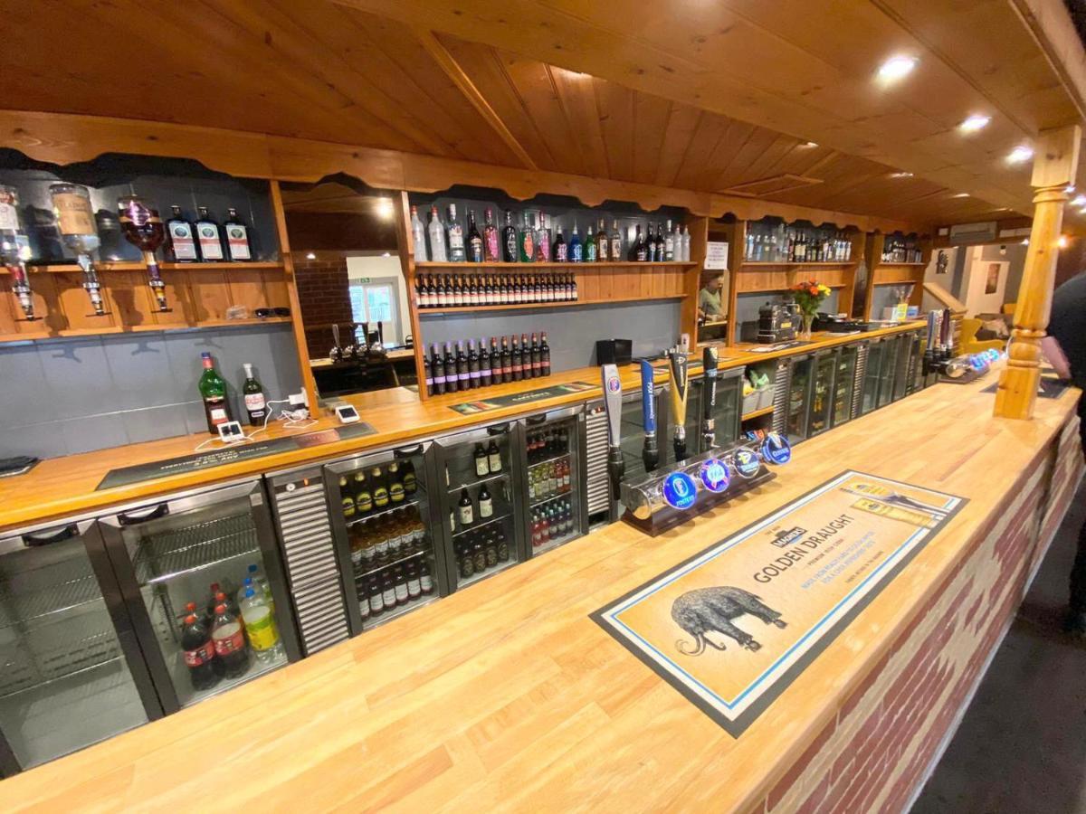 Cabin Zest Sandown Exteriör bild