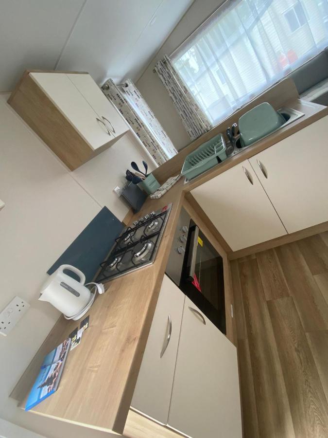 Cabin Zest Sandown Exteriör bild