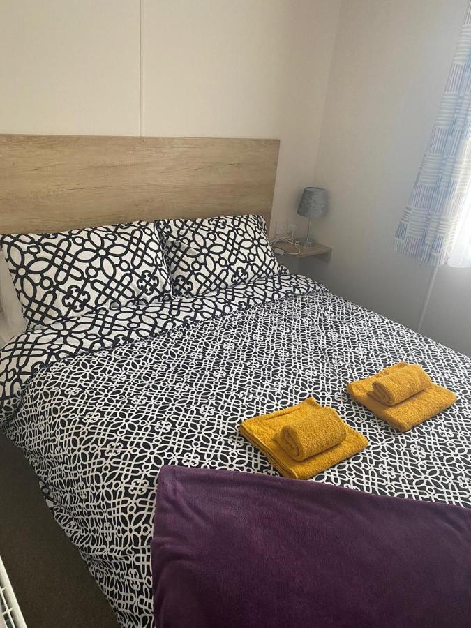 Cabin Zest Sandown Exteriör bild